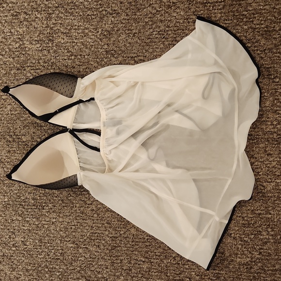 Ambrielle Sexy Nightie Size 2X Color White and Black - Picture 5 of 6